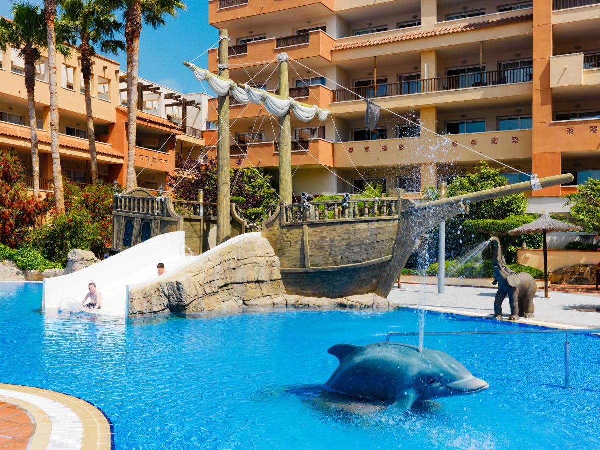 H10 Mediterranean Village Salou Exterior foto